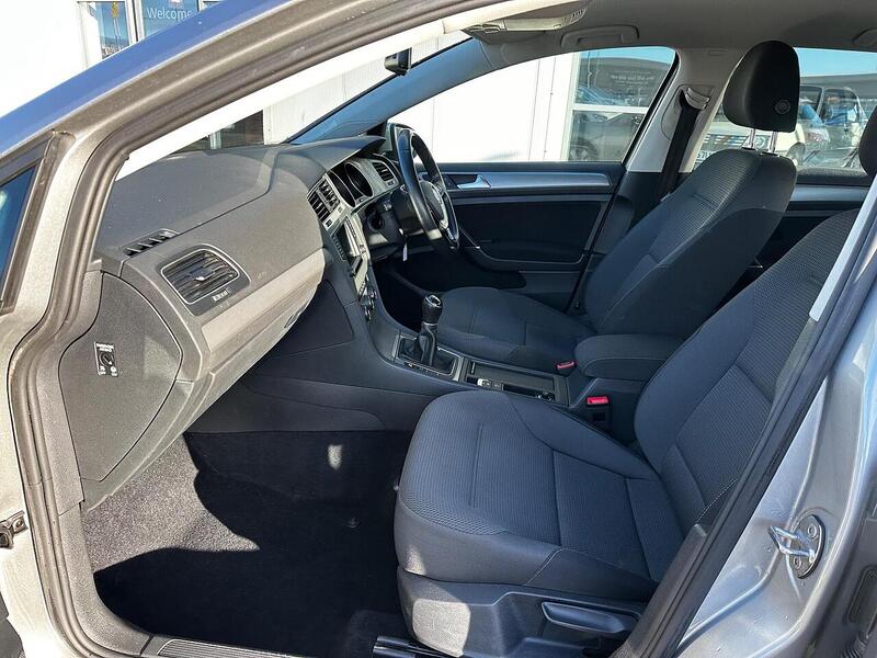 Used Volkswagen Golf 2015 for sale - 77640138: Photo 12