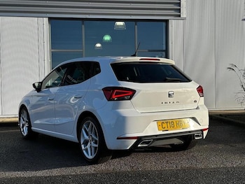 Used SEAT Ibiza 2018 for sale - 77132508: Photo