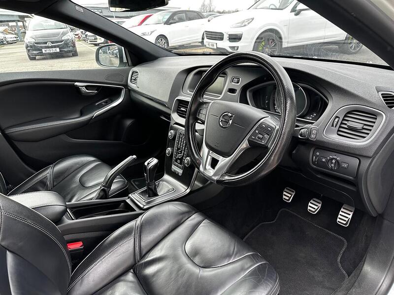 Used Volvo V40 2017 for sale - 77655819: Photo 10