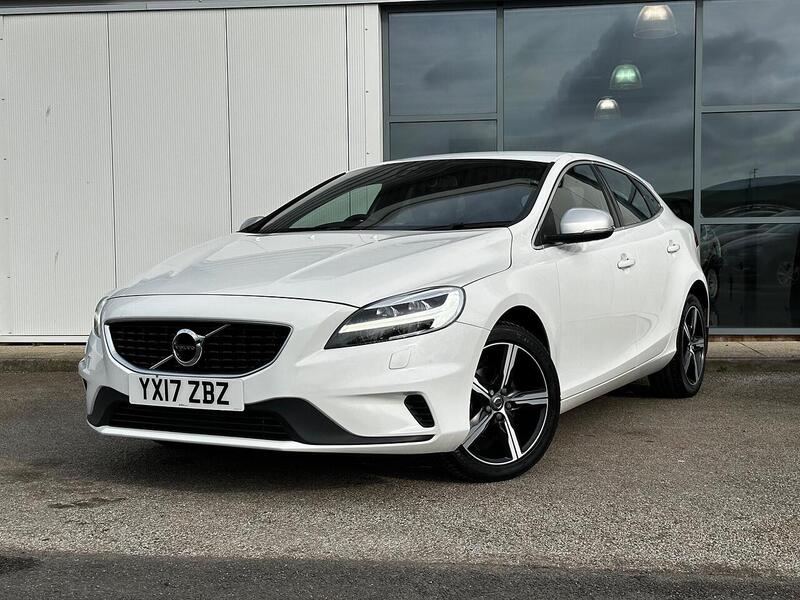 Used Volvo V40 2017 for sale - 77655819: Photo 3