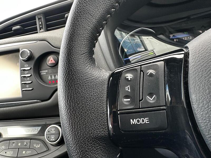 Used Toyota Yaris for sale - 78107369: Photo 19