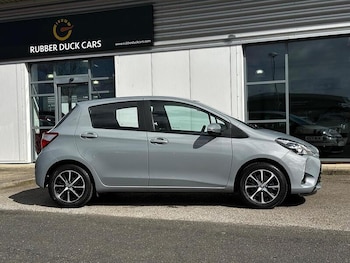 Used Toyota Yaris 2018 for sale - 78107369: Photo