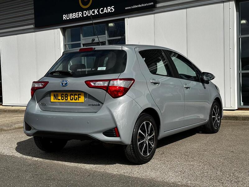 Used Toyota Yaris for sale - 78107369: Photo 5