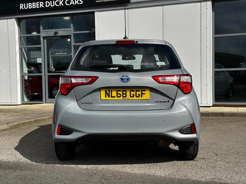 Used Toyota Yaris for sale - 78107369: Photo 6