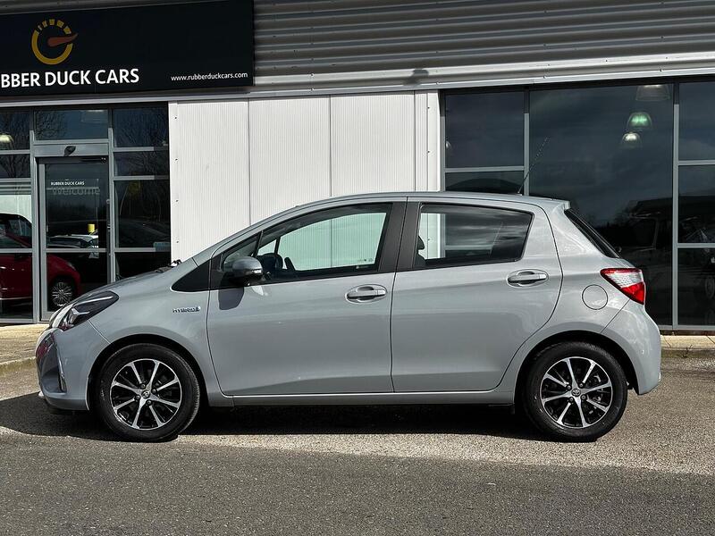 Used Toyota Yaris for sale - 78107369: Photo 8