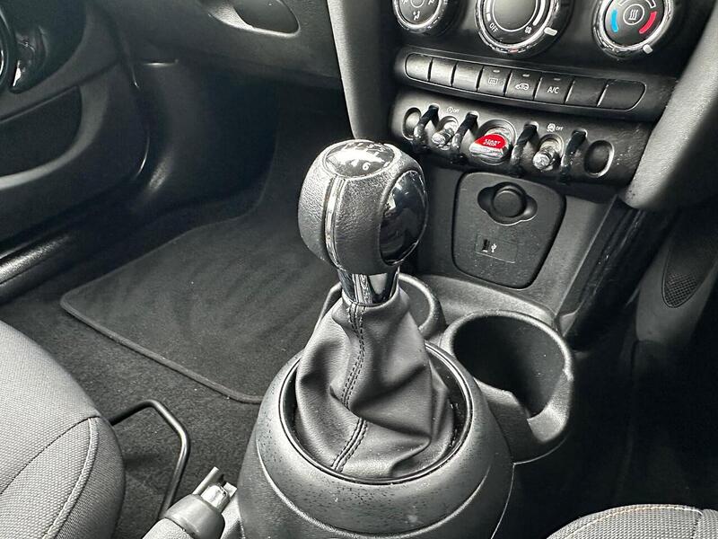 Used MINI Hatch 2022 for sale - 77984861: Photo 11