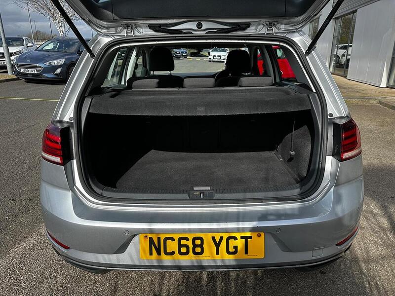 Used Volkswagen Golf 2019 for sale - 77932593: Photo 9