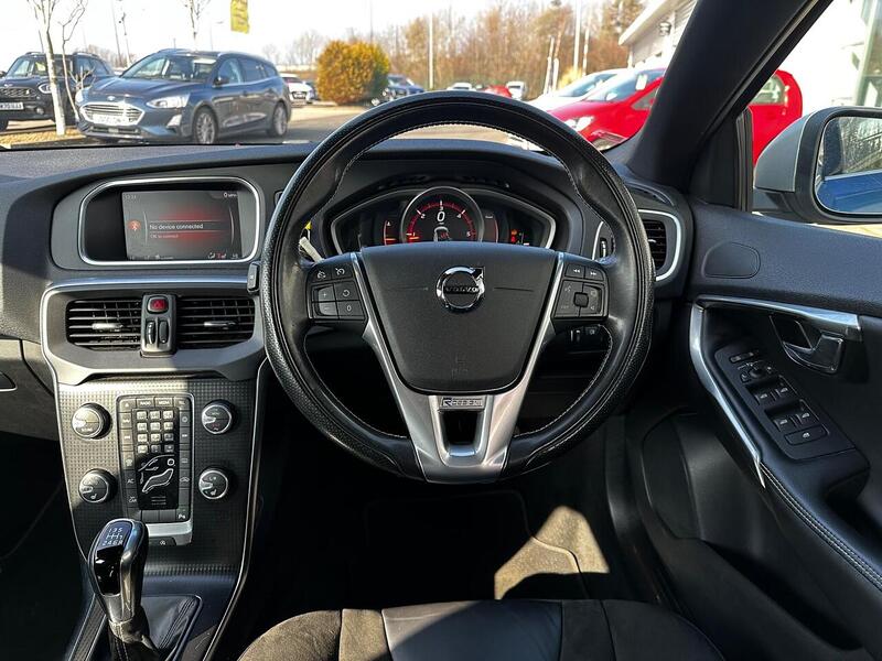 Used Volvo V40 2018 for sale - 77781076: Photo 11