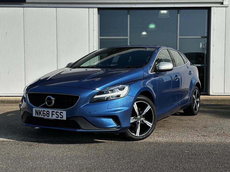 Used Volvo V40 2018 for sale - 77781076: Photo 3