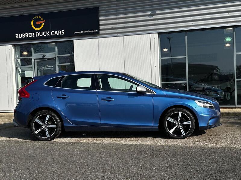 Used Volvo V40 2018 for sale - 77781076: Photo 4