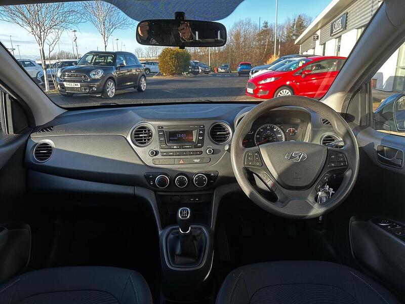 Used Hyundai i10 2017 for sale - 77162051: Photo 10