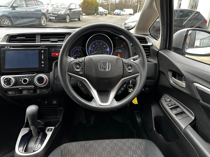 Used Honda Jazz 2016 for sale - 77609586: Photo 11