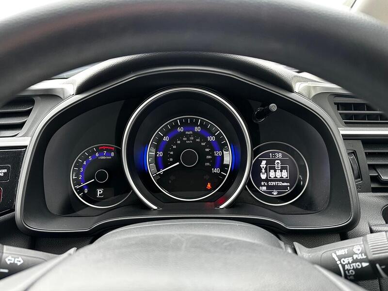 Used Honda Jazz 2016 for sale - 77609586: Photo 17