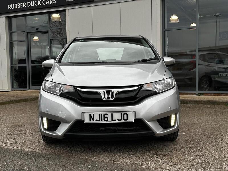 Used Honda Jazz 2016 for sale - 77609586: Photo 2