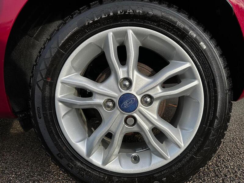 Used Ford Fiesta 2015 for sale - 77132530: Photo 10