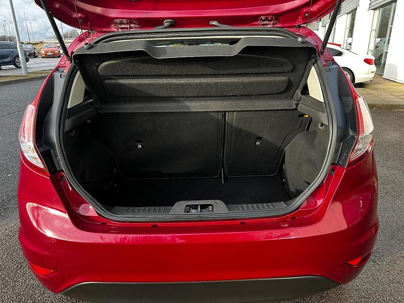 Used Ford Fiesta 2015 for sale - 77132530: Photo 13