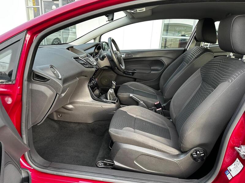 Used Ford Fiesta 2015 for sale - 77132530: Photo 18