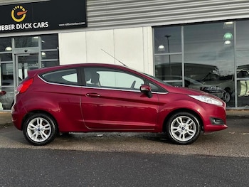 Used Ford Fiesta 2015 for sale - 77132530: Photo