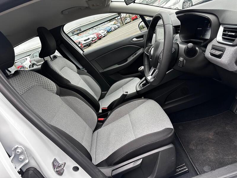 Used Renault Clio 2024 for sale - 77781086: Photo 19