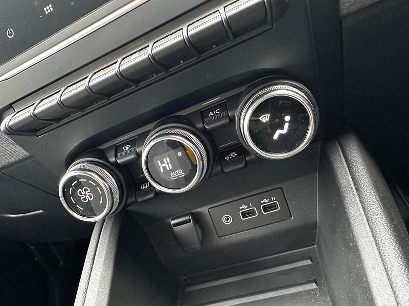 Used Renault Clio 2024 for sale - 77781086: Photo 28