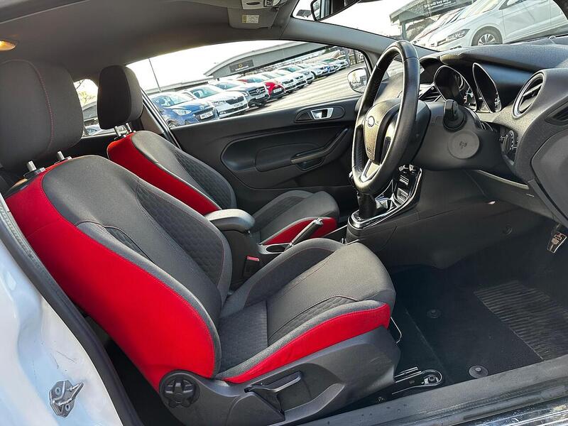 Used Ford Fiesta 2016 for sale - 77188955: Photo 10