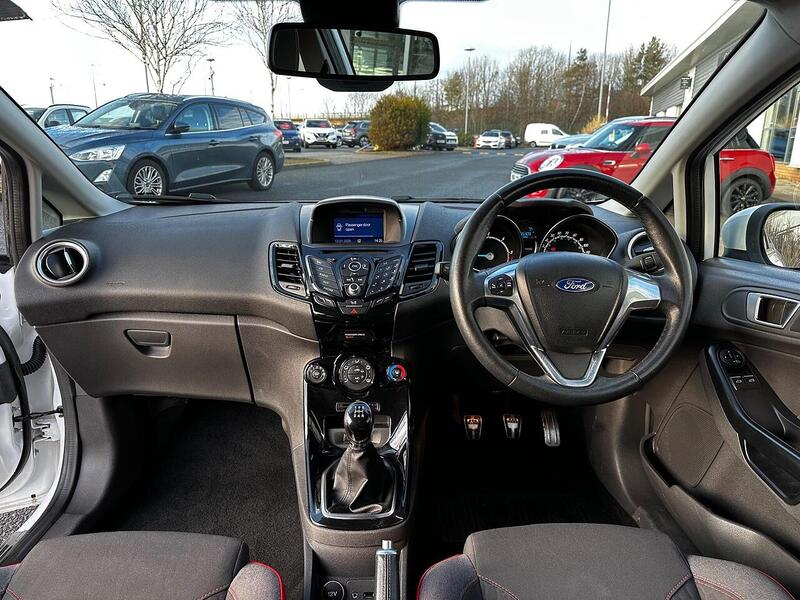 Used Ford Fiesta 2016 for sale - 77188955: Photo 12