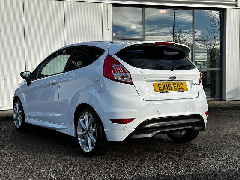 Used Ford Fiesta 2016 for sale - 77188955: Photo 7