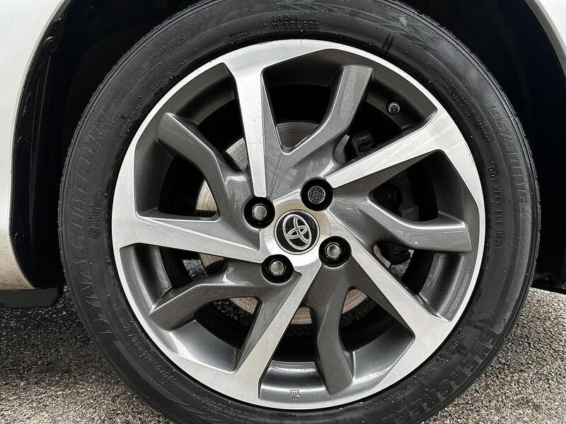 Used Toyota Yaris 2019 for sale - 77132526: Photo 12