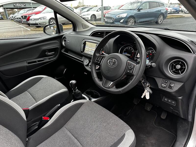 Used Toyota Yaris 2019 for sale - 77132526: Photo 20