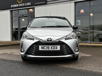 Used Toyota Yaris 2019 for sale - 77132526: Photo