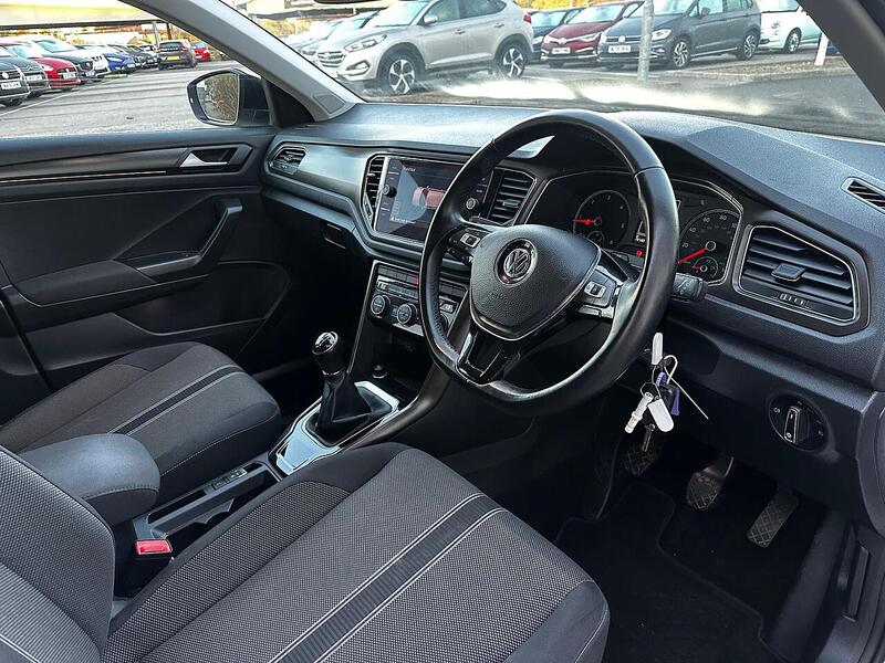 Used Volkswagen T-Roc 2019 for sale - 77132467: Photo 16