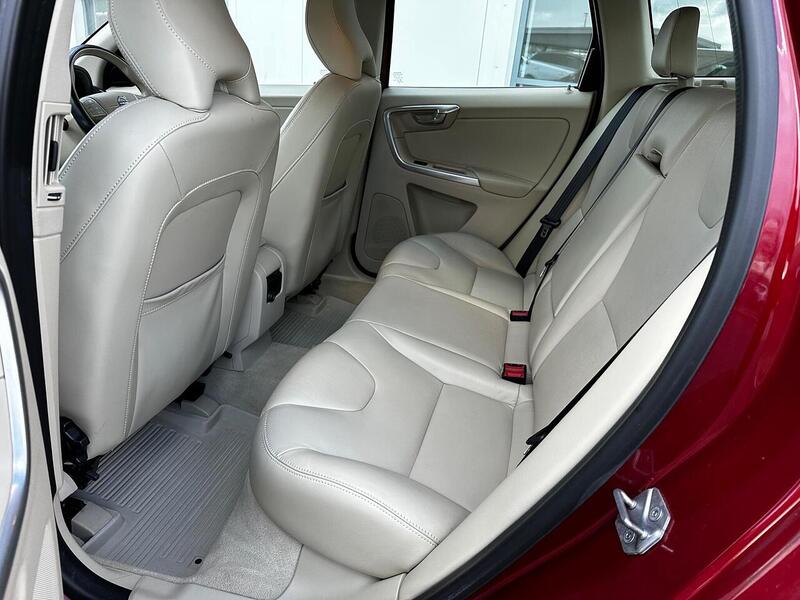 Used Volvo XC60 2017 for sale - 78031211: Photo 18