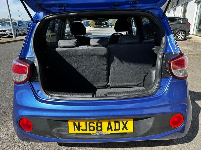 Used Hyundai i10 2018 for sale - 78154538: Photo 9