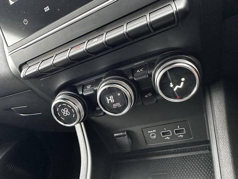 Used Renault Captur 2022 for sale - 77906030: Photo 28