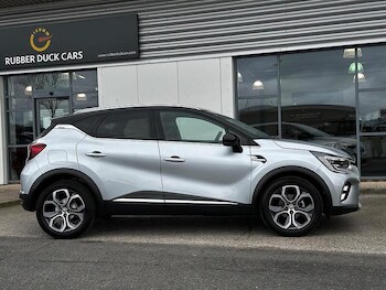 Used Renault Captur 2022 for sale - 77906030: Photo