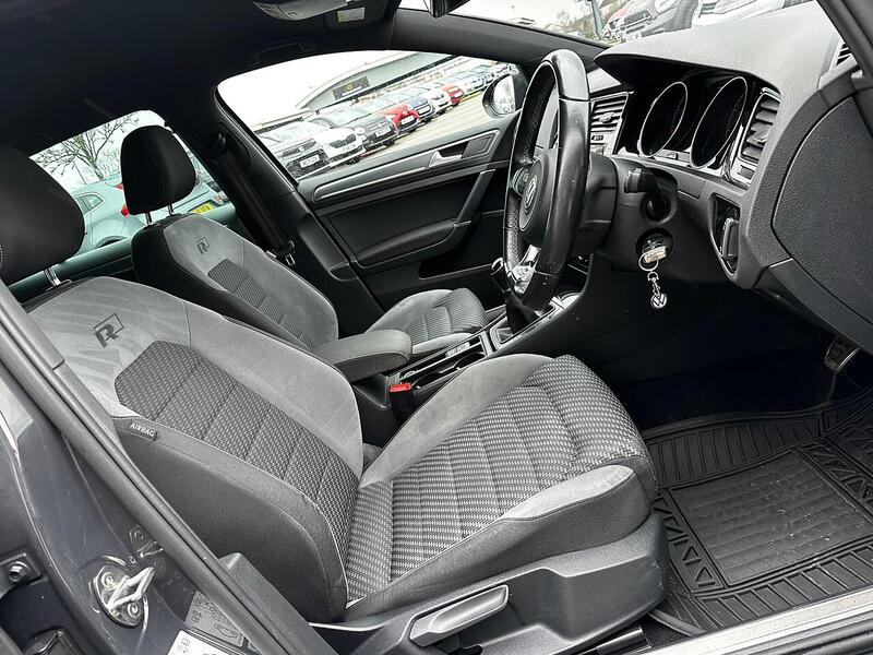 Used Volkswagen Golf 2020 for sale - 77384854: Photo 15