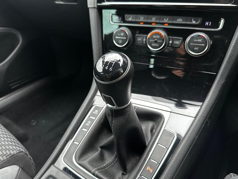 Used Volkswagen Golf 2020 for sale - 77384854: Photo 25