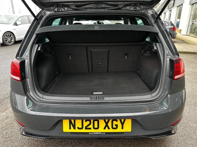 Used Volkswagen Golf 2020 for sale - 77384854: Photo 9