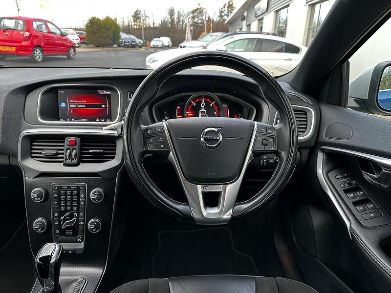 Used Volvo V40 2018 for sale - 77132515: Photo 11