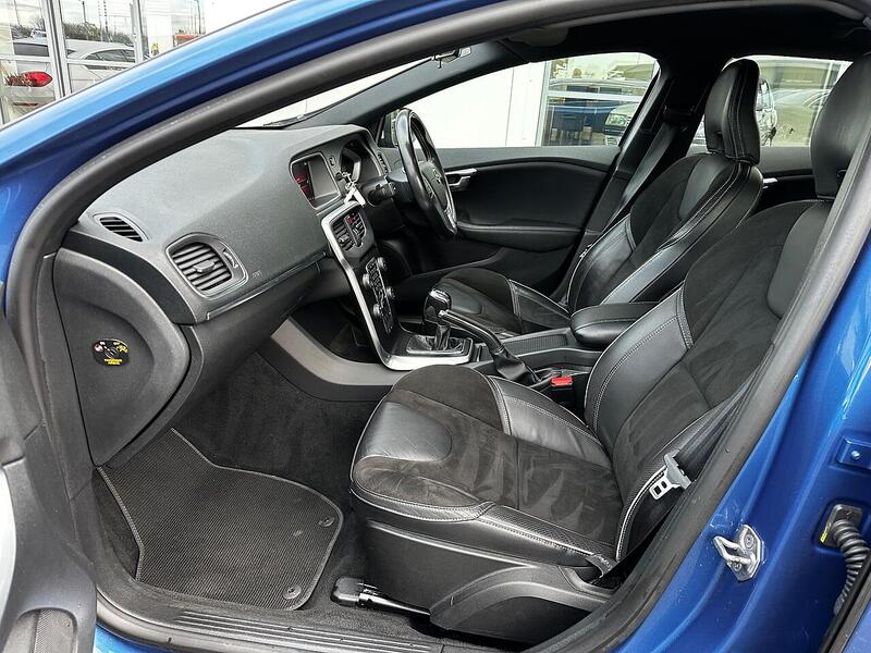 Used Volvo V40 2018 for sale - 77132515: Photo 12