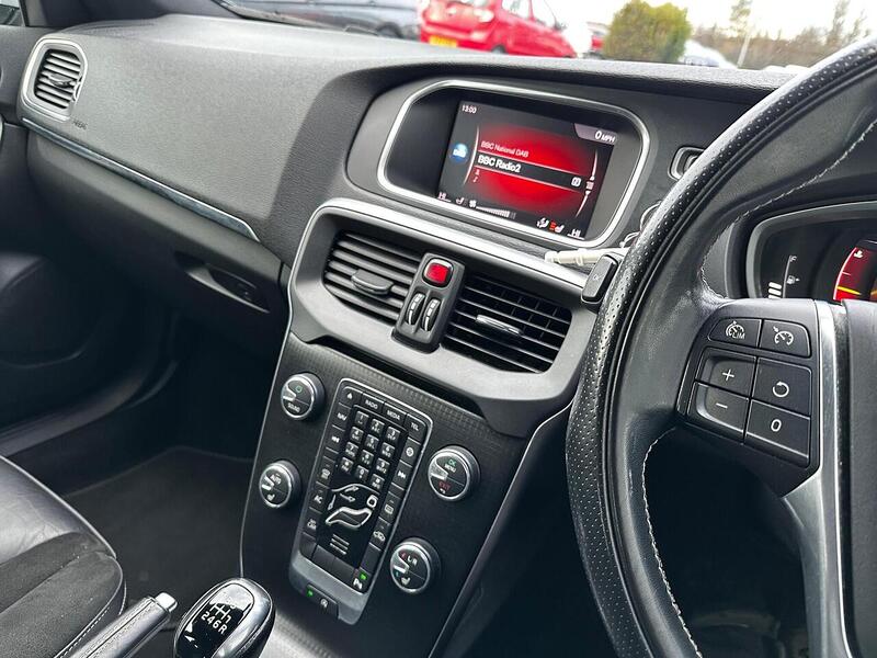 Used Volvo V40 2018 for sale - 77132515: Photo 20