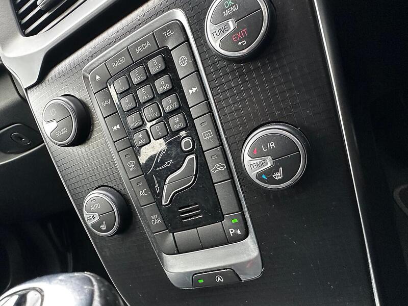 Used Volvo V40 2018 for sale - 77132515: Photo 25