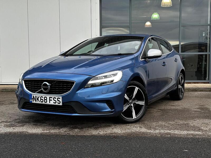 Used Volvo V40 2018 for sale - 77132515: Photo 3