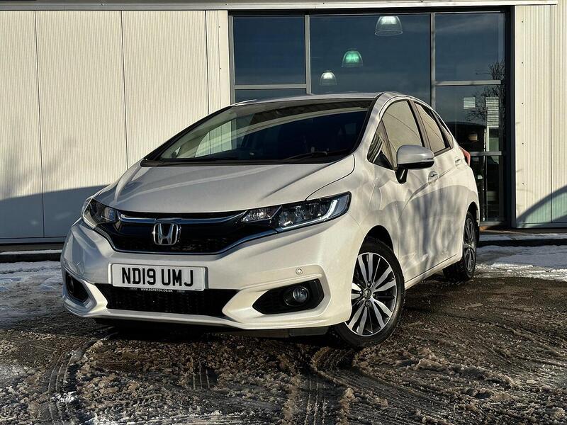 Used Honda Jazz 2019 for sale - 77132553: Photo 3