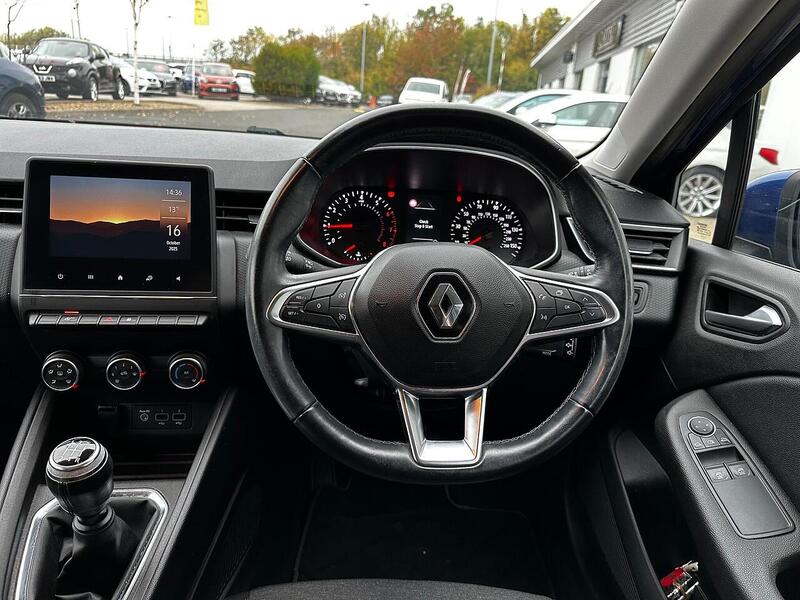 Used Renault Clio 2020 for sale - 77132471: Photo 11