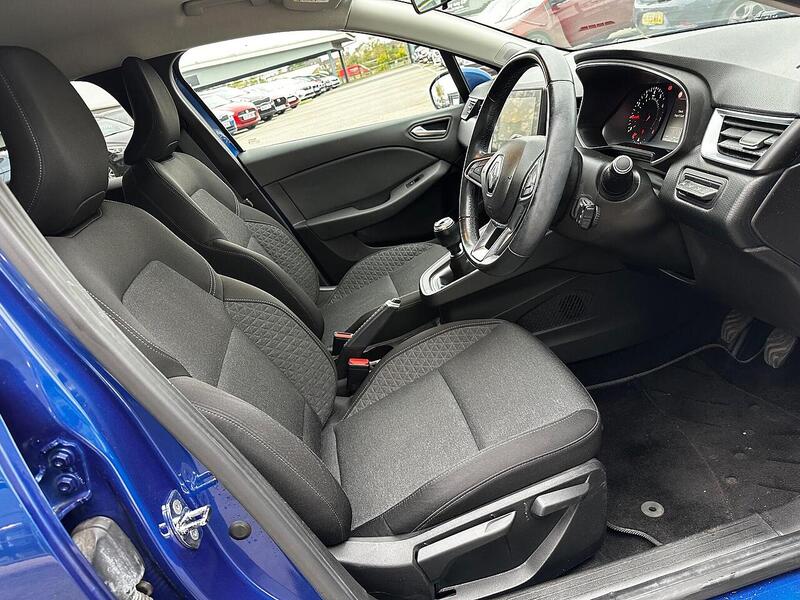 Used Renault Clio 2020 for sale - 77132471: Photo 15