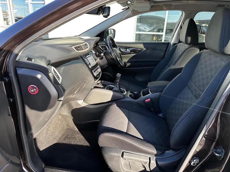 Used Nissan Qashqai 2015 for sale - 77132551: Photo 12