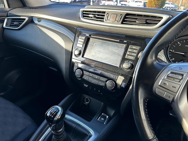 Used Nissan Qashqai 2015 for sale - 77132551: Photo 20