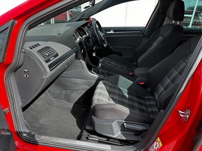 Used Volkswagen Golf for sale - 78150623: Photo 12