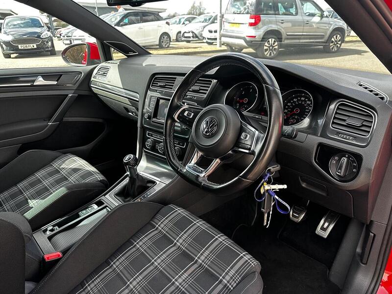 Used Volkswagen Golf for sale - 78150623: Photo 16